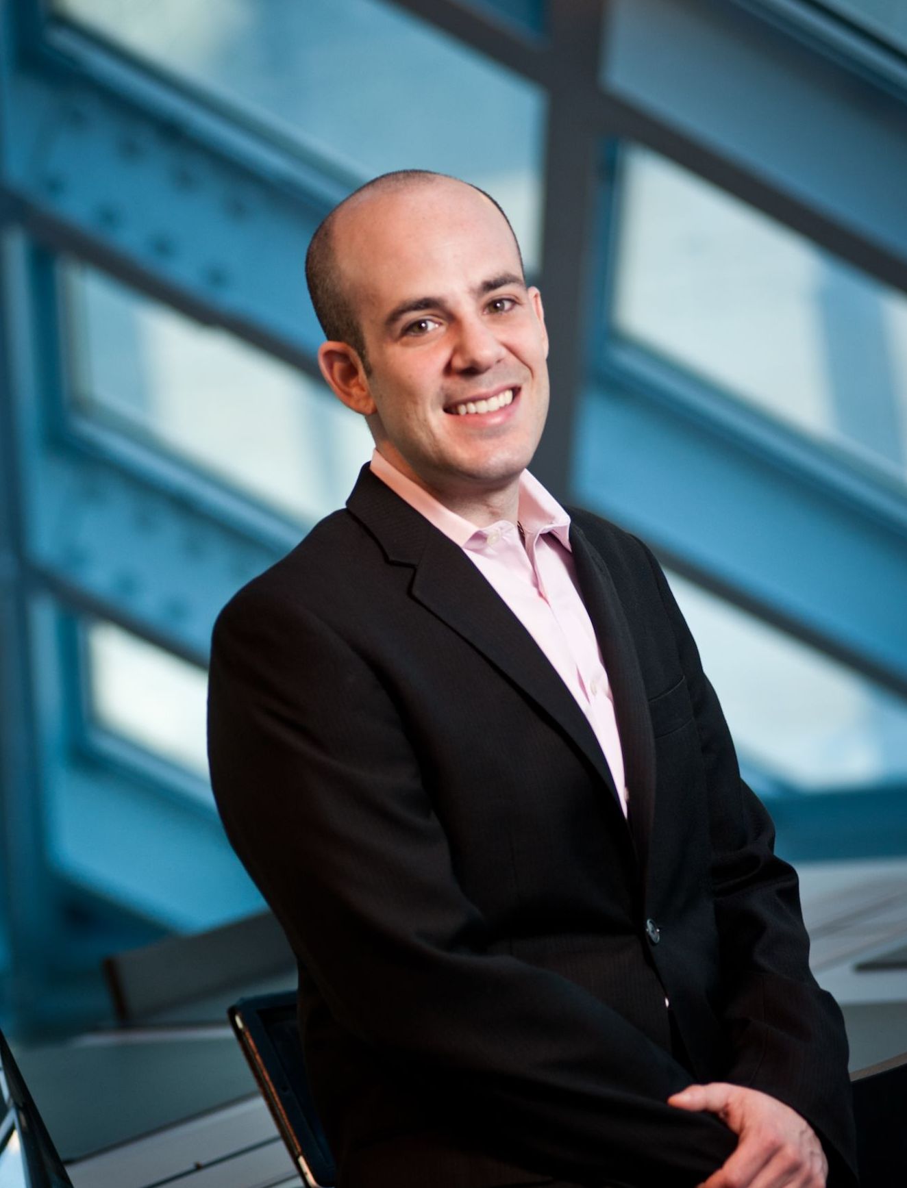 Scott Steinberg, professional emcee and event host